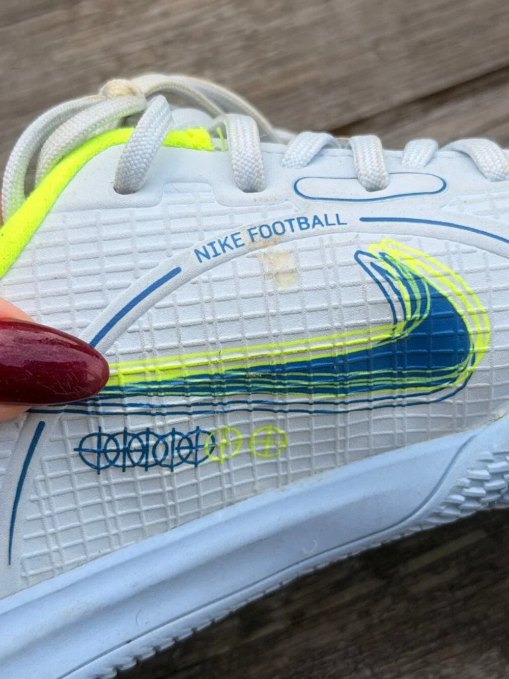 Nike Mercurial Vapor 14 Soccer Shoes Youth 5.5Y Indoor Cleats Football